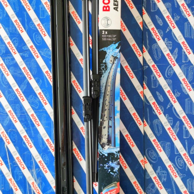 BỘ GẠT MƯA BOSCH AEROTWIN EURO SET BMW X6, X5 E70 E71 E72 (2012-2013) - 20X24 (7296)