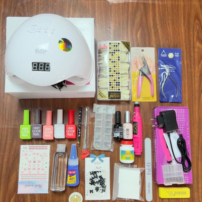 Combo Nail Cơ Bản Đầy Đủ Cho Người Mới Nail Phương Miu, Máy Hơ, 5 Chai Sơn, Base Top, Mềm Da Làm Nail Chuyên Nghiệp Nữ