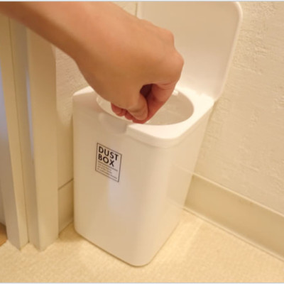 Thùng rác nhựa mini Yamada Dust Box + 01 Bộ chổi & xẻng hót rác Mini Echo Metal - Hàng nội địa Nhật Bản (Giao màu ngẫu nhiên)