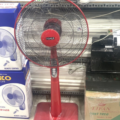 Quạt đứng Hali ST2-R có remote điều khiển từ xa - Màu ngẫu nhiên