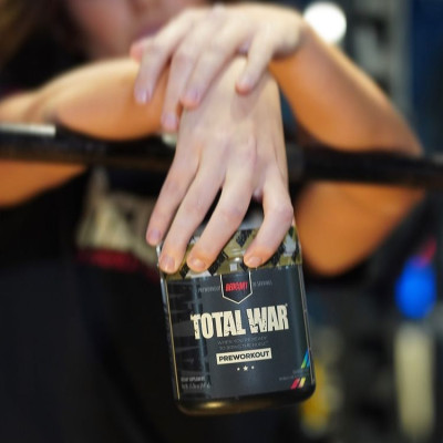 [Chính hãng] Redcon1 Total War (30 Liều) Pre Workout, Tăng Năng Lượng, Sức Bền Tập Trung, Beta-Alanine, 350mg Caffeine