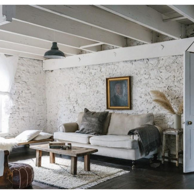 Sách - The Poetry of Spaces - A Guide to Creating Meaningful Interiors by Sarah Andrews (UK edition, Hardcover)