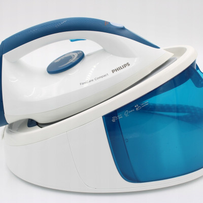 Bàn là hơi nước Philips GC6722/20 FastCare Compact 2400 Hàng chính Hãng