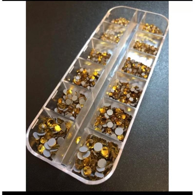 Khay Đá Chân Lưới Keo Mix Size YHB 12 Ngăn, Đính Móng Cao Cấp 1440 Viên, Đá Pha Lê Sáng Lâu, Bám Chắc Làm Nail Màu Trắng AB, Vàng Trà Nữ