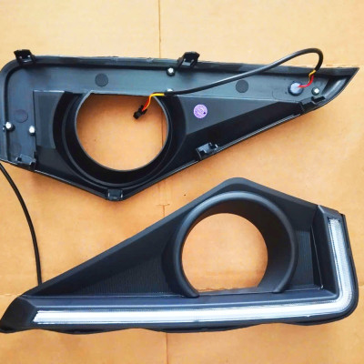 Bộ Đèn Led Ban Ngày DRL Đổi Màu Báo Rẽ Cho Toyota Veloz (2018-2024)