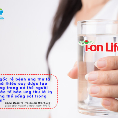 Nước uống kiềm ionLife dung tích 330ml thùng 24 chai chứa vi khoáng tự nhiên, công nghệ Nhật Bản