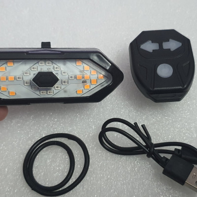 Đèn xi nhan xe đạp - Đèn LED tín hiệu điều khiển từ xa gắn đuôi xe đạp - lắp đặt dễ dàng - Hàng chính hãng