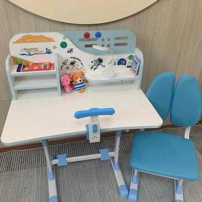 Bộ bàn ghế học sinh thông minh chống cận điều chỉnh cao thấp Tundo CTIRSSA01 ngang 80cm