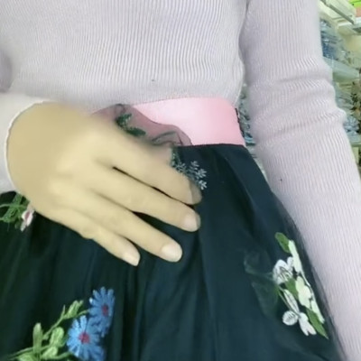 Set áo thu đông kèm váy thêu hoa nhã nhặn sắc sảo myqlothing.