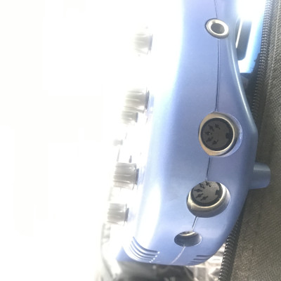 Effect cho đàn ghi ta (Virtual Guitar Amplifier with Tube Simulation and Multi-Effects Processor) VAMP-2 Behringer - Hàng Chính Hãng