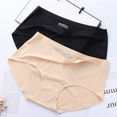 Quần lót nữ Vic thông hơi cao cấp, không đường may kháng khuẩn thoáng mát