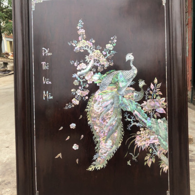Tranh khảm trai ốc phu thê viên mãn gỗ gụ kt 50×70×3cm