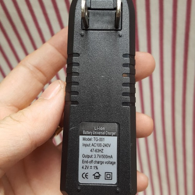 Bộ sạc đa năng nhanh 1 Pin Lithium 18650-16340-14500 3,7 V new cao cấp siêu bền cho sạc dự phòng, đèn pin, đồ chơi, máy cạo râu, tông đơ, tăng đơ cắt tóc G5, G10, máy trợ giảng học zoom, quạt, đài, micro, loa bluetooth siêu bass, khay củ máy sạc