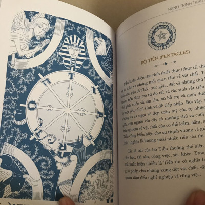 Hành Trình Tarot - Hiểu Về Quá Khứ, Tin Ở Hiện Tại, Nắm Lấy Tương Lai