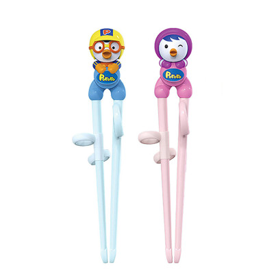Đũa tập ăn cho bé Pororo thiết kế nhân vật 3D dễ thương có xỏ ngón dễ dàng sử dụng Hàn Quốc