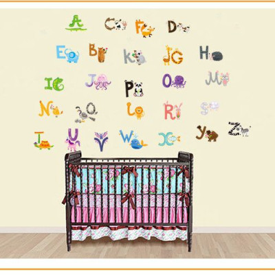 Decal dán tường Bé làm quen chữ cái 2 AmyShop DB044