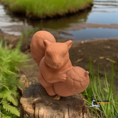 Tượng Sóc Gốm Đất Nung - Decor Sân Vườn