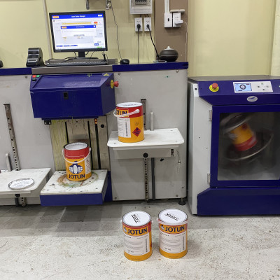 Sơn Epoxy Jotun Penguard Topcoat base 6 màu cam - Orange 0439 _5L/bộ