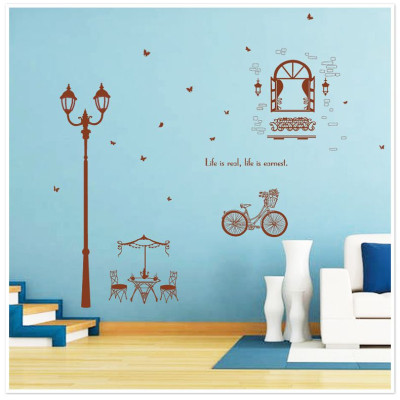 Decal dán tường Cột đèn nâu AmyShop DKN059