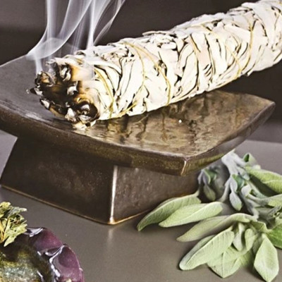 Bó lá xô thơm xanh xông nhà mang may mắn và tài lộc - Blue sage