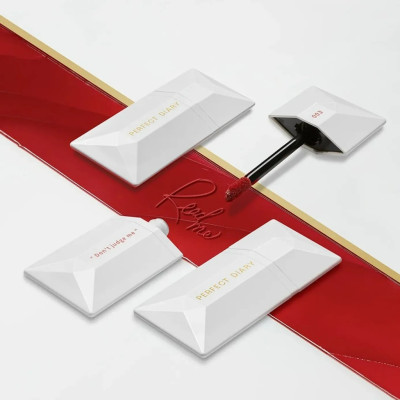 Son kem lì PERFECT DIARY ReadMe chất son mỏng nhẹ bám màu lâu trôi 4g