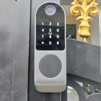Khóa thông minh G02RW- 2 Mặt vân tay trong ngoài + Remote + App Tuya wifi( không chống nước) -Hàng nhập khẩu