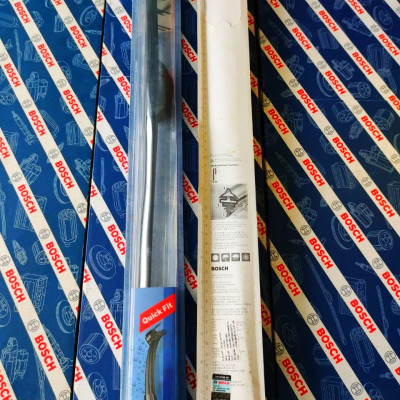 Thanh gạt mưa Bosch AEROFIT 28 inch - 700mm