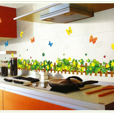 Decal dán chân tường Hoa dừa cạn vàng AmyShop DCT027 - 2 bộ ( 25 x 370 cm )