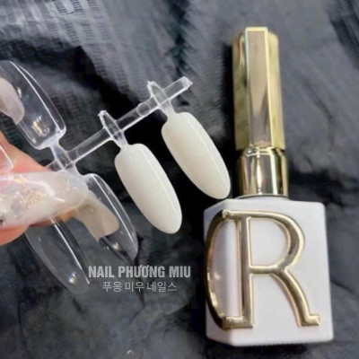 Sơn Gel Màu Trắng Sữa CR05 Cao Cấp 15ml Làm Nail Đẹp Dịu Dàng, Sơn Dirse Trắng Sữa Chua Đậm Mướt, Lên Màu Chuẩn Cho Móng Đẹp Quý Phái