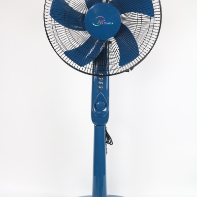 Quạt Đứng NK Media 5 Cánh MD-F116 Công Suất 50W Sải Cánh 16 inch (400mm) Chiều Cao 1350mm - Màu Ngẫu Nhiên - Hàng Chính Hãng