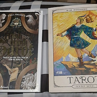 Hành Trình Tarot - Hiểu Về Quá Khứ, Tin Ở Hiện Tại, Nắm Lấy Tương Lai