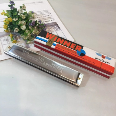 Kèn Harmonica Tremolo Suzuki Winner 24