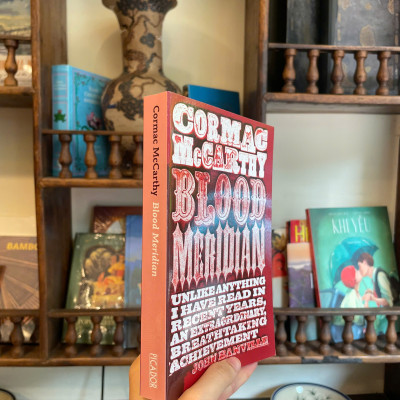 Sách - Blood Meridian by Cormac McCarthy/ Tiểu thuyết tiếng Anh/ Fiction/ English