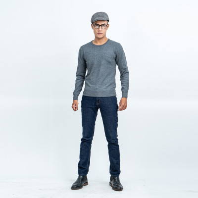 Áo len nam dài tay cổ tròn màu ghi đậm NOVELTY 180578T