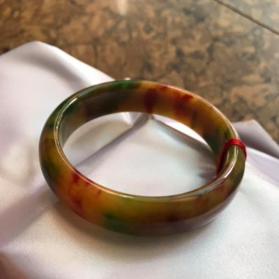 VÒNG BẢN HẸ ĐÁ MÃ NÃO TỨ QUÝ 56 ĐỦ MÀU NỮ 55KG ĐẾN 67KG ĐEO SIZE VÒNG ĐEO VỪA TAY 56 VÒNG NGOÀI 71MM4 ĐỘ DẦY 7MM4 CAO 14MM9