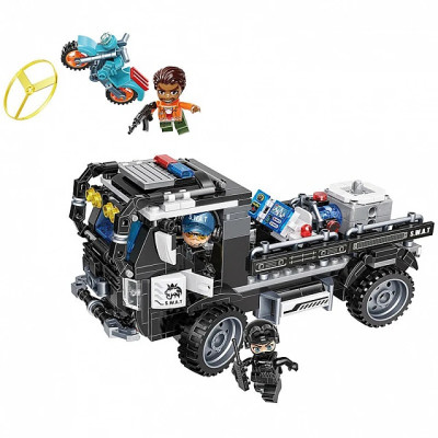 Bộ đồ chơi xếp hình mô hình xe vận chuyển SWAT 11013 - QMAN