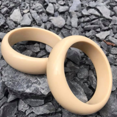 VÒNG TO LẮM TAY NAM GIẢ NGÀ HAY GỌI LÀ XƯƠNG MỸ NGHỆ BẢN TRƠN DẦY  VÒNG NI 72mm x CAO 22mm x DẦY 11mm  DÀNH CHO CÁC ANH NAM TAY LỚN 90kg-100kg ĐEO ĐẸP Ạ