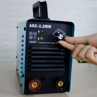 MÁY HÀN QUE ĐIỆN TỬ CLASSIC ARC-3.2MM (CHUYÊN KÉO QUE 3.2, KHÔNG CÓ ĐỒNG HỒ)- HÀNG CHÍNH HÃNG