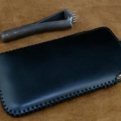 Bao Da Có Dây Rút IONECASE Điện Thoại 16 pro max,15 pro max,16 pro,15 pro,16 plus,15 plus Da Bò Thật May Thủ Công - hàng chính hãng