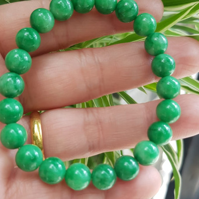 Vòng tay chuỗi đá cẩm thạch xanh ngọc tươi size nhỏ 8mm 22 hạt Màu xanh lá tươi nữ mệnh mộc hỏa thủy đeo may mắn tốt  sức khỏe công việc hanh thông hy vọng tốt đẹp Món quà tặng ý nghĩa cho chính mình & người thân ạ