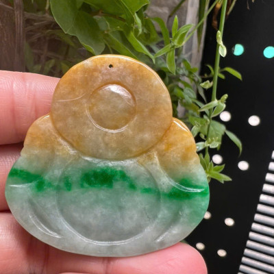 Mặt dây chuyền Phật Di Lặc Cẩm Thạch Vàng Xanh tự nhiên mới đẹp Kt Cao 49mm Ngang 49mm Dầy 12mm Nam Nữ về bọc vàng lên đeo tốt đẹp ạ