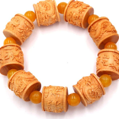 Vòng tay chuỗi hạt trụ rồng gỗ hoàng đàn TRVCT11