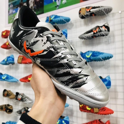 Giày bóng đá wwika flash chính hãng