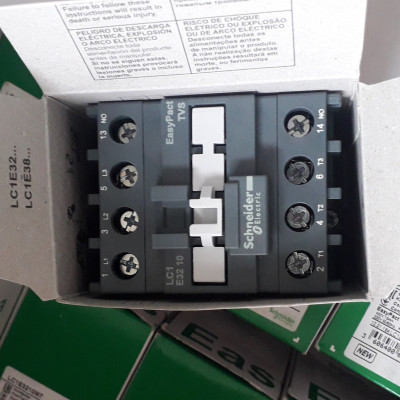 Khởi động từ LC1E3210 Schneider 3P-32A, 15kW coil 220V 50/60Hz  | Hàng Chính hãng |