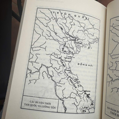 (Tái bản 2025)  ĐẤT NƯỚC VIỆT NAM QUA CÁC ĐỜI - Nghiên cứu địa lý học lịch sử Việt Nam – Omega Plus