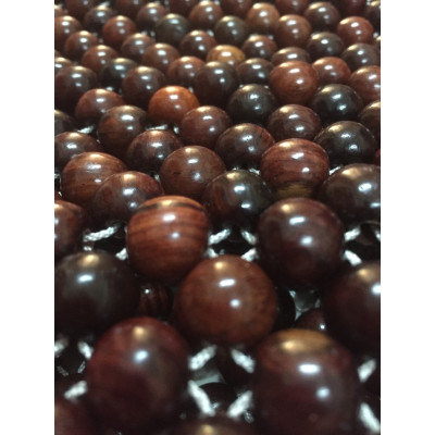 Lót ghế ô tô hạt gỗ Trắc ( hình thật )