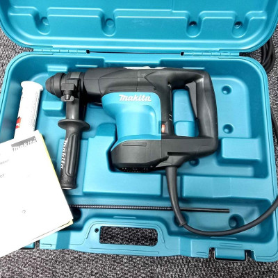 MÁY KHOAN ĐA NĂNG 32MM 850W MAKITA HR3210C - HÀNG CHÍNH HÃNG
