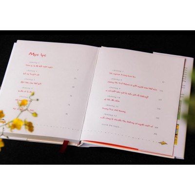 Sách - Cho Tôi Xin Một Vé Đi Tuổi Thơ - Bản Đặc Biệt Có Tranh Minh Họa - NXB Trẻ