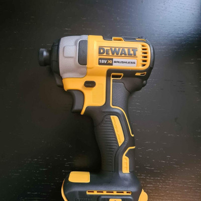 THÂN MÁY VẶN VÍT DÙNG PIN 18V DEWALT DCF787N- HÀNG CHÍNH HÃNG
