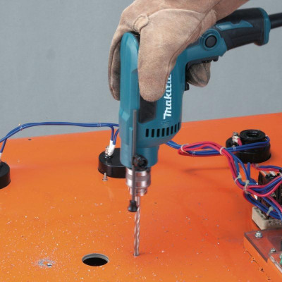 MÁY KHOAN CẦM TAY 350W MAKITA DP2010 (KHÔNG KÈM PIN VÀ SẠC) - HÀNG CHÍNH HÃNG